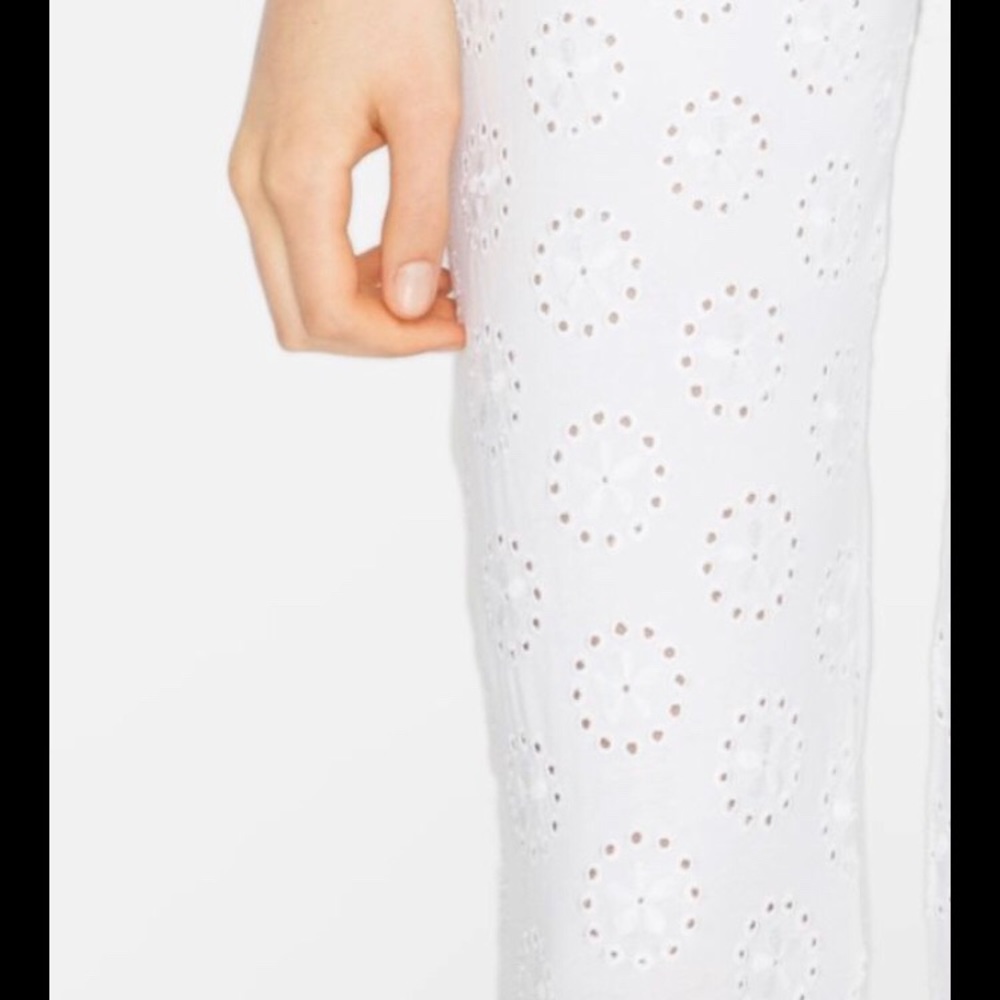 Eyelet leggings ❤️